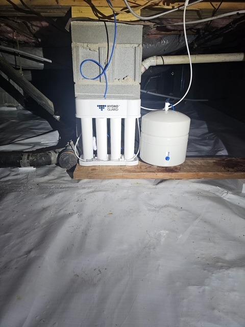 HydroGuard RO system tucked into a tight crawl space